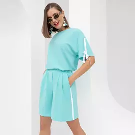 Комплект с шортами