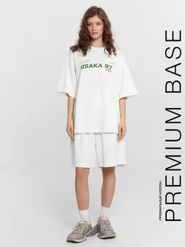 Комплект женский белый с принтом и надписью