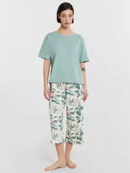 Комплект домашний женский: футболка и бриджи