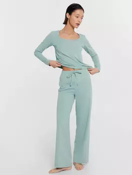 Комплект женский (джемпер, брюки)