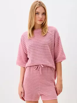 Комплект женский: джемпер и шорты