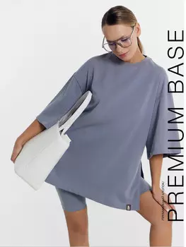 Комплект женский (джемпер, шорты)