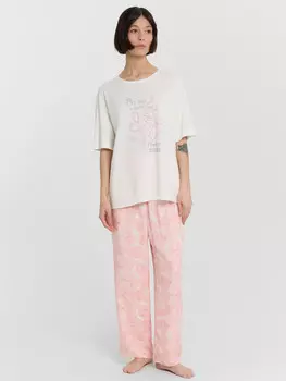 Комплект женский (футболка, бриджи)