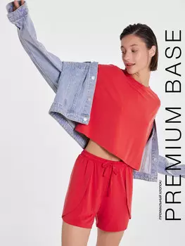 Комплект женский (футболка, шорты)