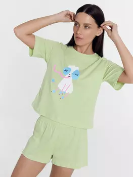 Комплект женский (футболка, шорты)