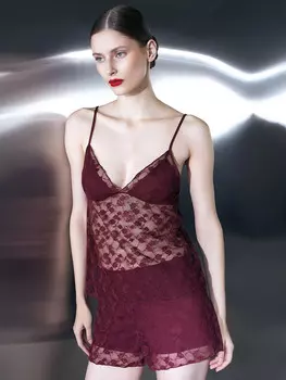 Комплект женский кружевной бордовый (топ и шорты)