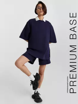 Комплект женский синий: футболка и шорты