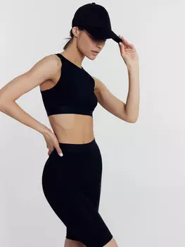 Комплект женский (топ, шорты)