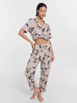 Комплект женский (жакет, бриджи)