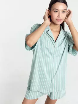 Комплект женский (жакет, шорты)