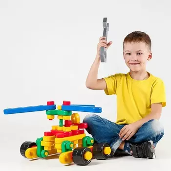 Конструктор пластиковый