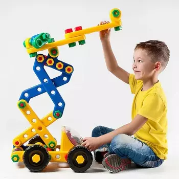 Конструктор пластиковый