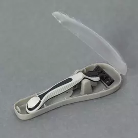 Контейнер для бритвы, с крышкой, 16,5 × 6,2 см, цвет прозрачный/серый