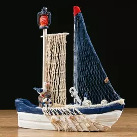 Сувенирная модель корабля