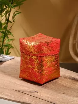 Корзинка плетеная