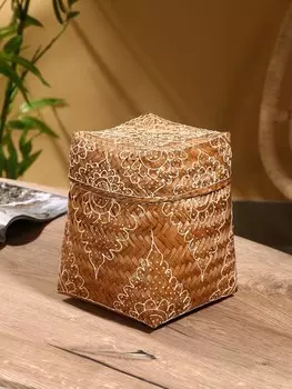 Корзинка плетеная