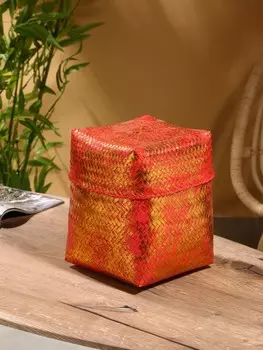 Корзинка плетеная