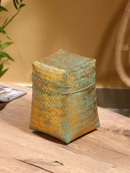 Корзинка плетеная