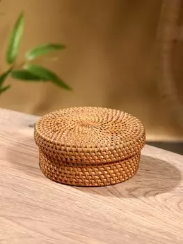 Корзинка плетеная