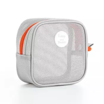 Косметичка дорожная на молнии, цвет серый