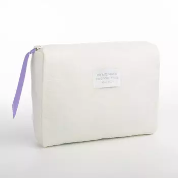 Косметичка на молнии простая, со стежкой