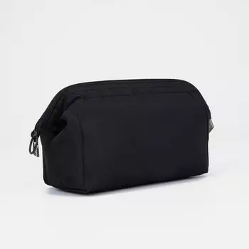 Косметичка дорожная на молнии, объемная, однотонная, черная