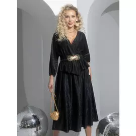 Костюм с юбкой