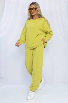Костюм
