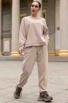Костюм