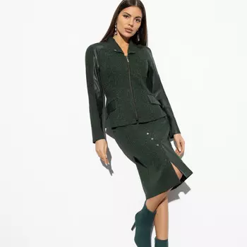 Костюм с юбкой