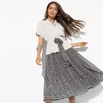 Костюм с юбкой