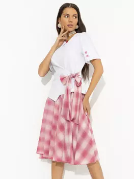 Костюм с юбкой