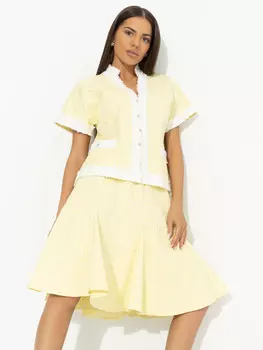 Костюм с юбкой