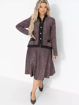 Костюм с юбкой