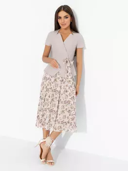 Костюм с юбкой