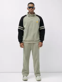 Костюм спортивный