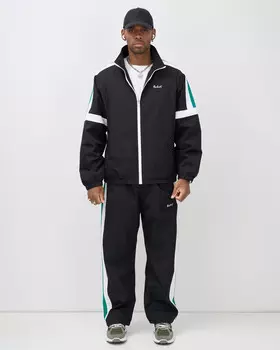 Костюм спортивный