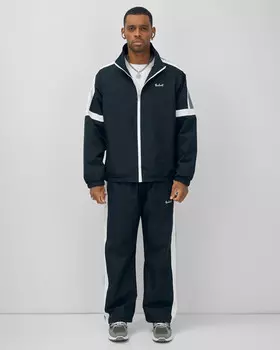 Костюм спортивный