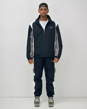 Костюм спортивный