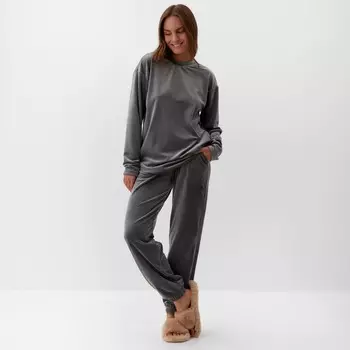 Костюм свитшот брюки