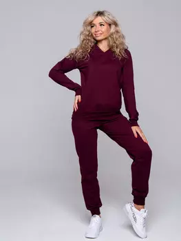 Костюм женский