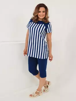 Костюм женский