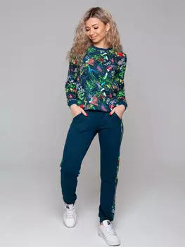 Костюм женский