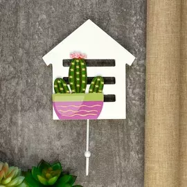 Крючок декоративный дерево