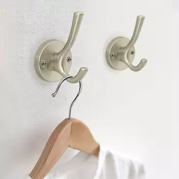 Крючок мебельный cappio simple, двухрожковый, цвет матовый хром