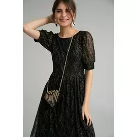 Кружевное платье