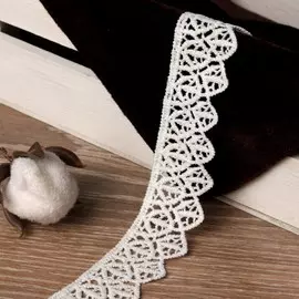 Кружево гипюровое, 30 мм, 9±0.5 м, цвет белый