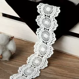 Кружево гипюровое, 40 мм 9,1 ± 0,5 м, цвет молочный