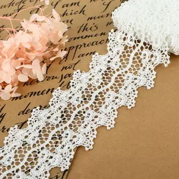 Кружево гипюровое, 60 мм 6,8 ± 0,5 м, цвет белый