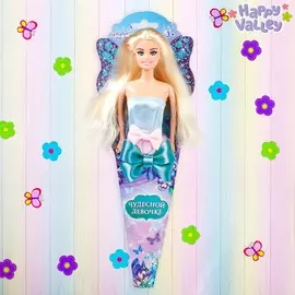 Кукла-модель в конусе